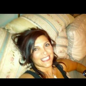 Meet your Posher, Christina